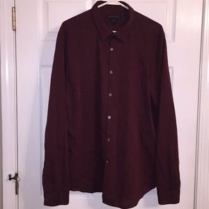 JOHN VARVATOS  Men’s button down long size XL.